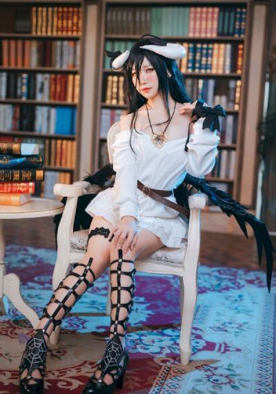 川上奈奈美夫の上司に犯_DVD电影全集观看